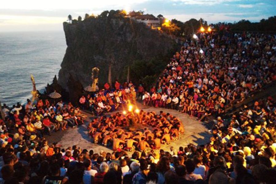 Uluwatu Temple, Kecak Fire Dance & Seafood Dinner At Jimbaran
